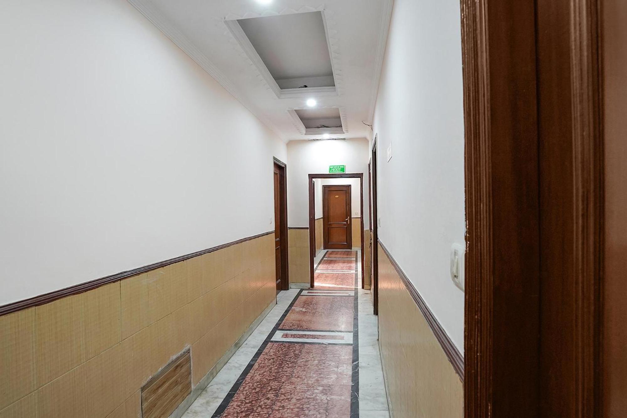 Fabhotel De Gold New Delhi Ngoại thất bức ảnh