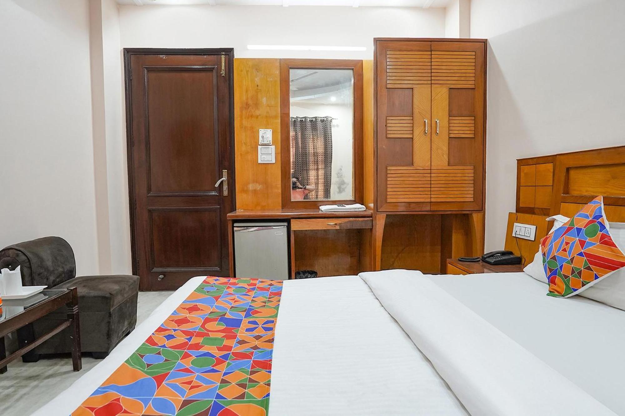 Fabhotel De Gold New Delhi Ngoại thất bức ảnh