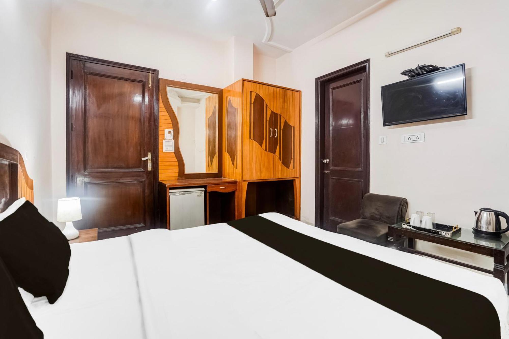 Fabhotel De Gold New Delhi Ngoại thất bức ảnh