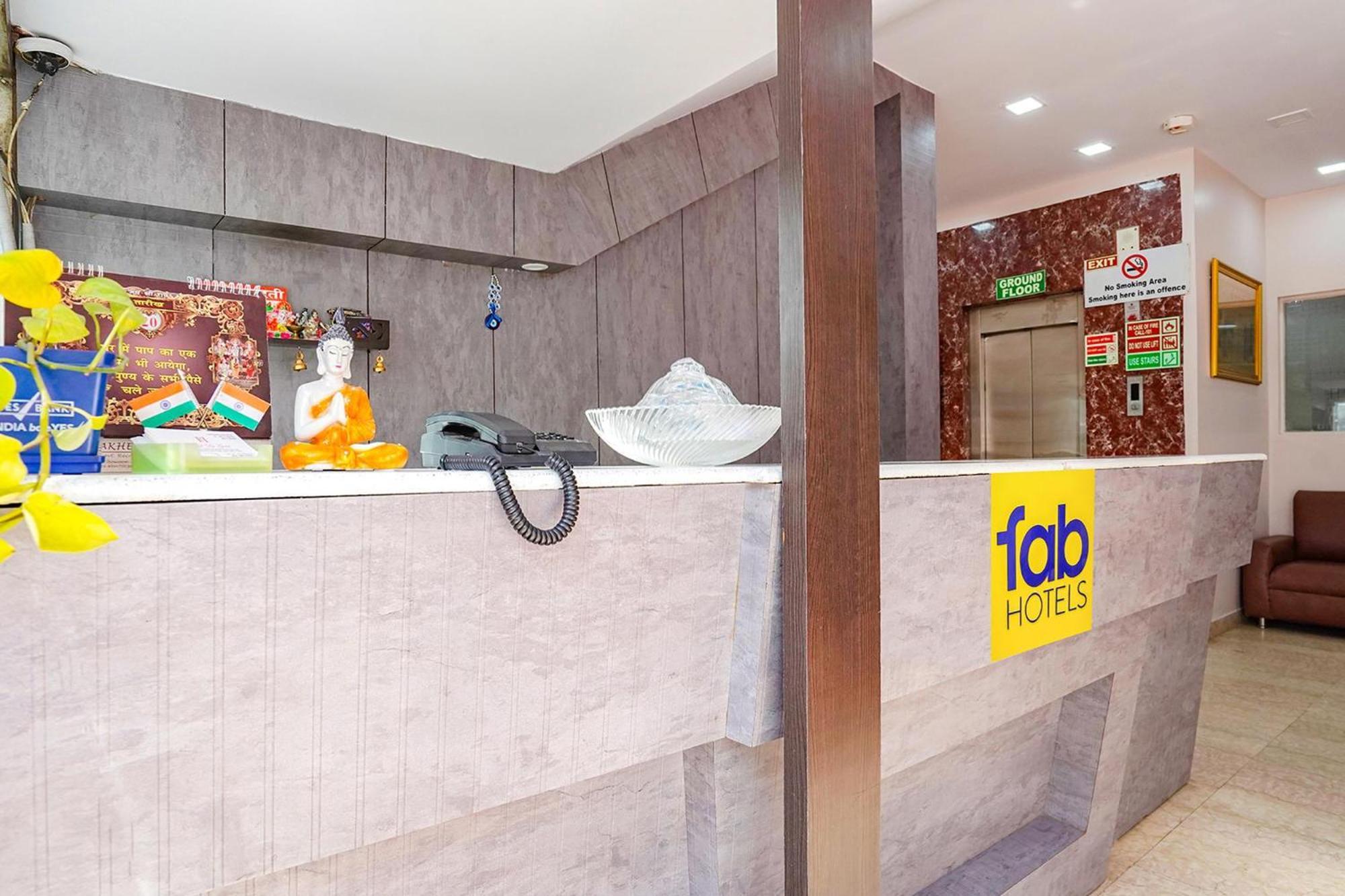 Fabhotel De Gold New Delhi Ngoại thất bức ảnh