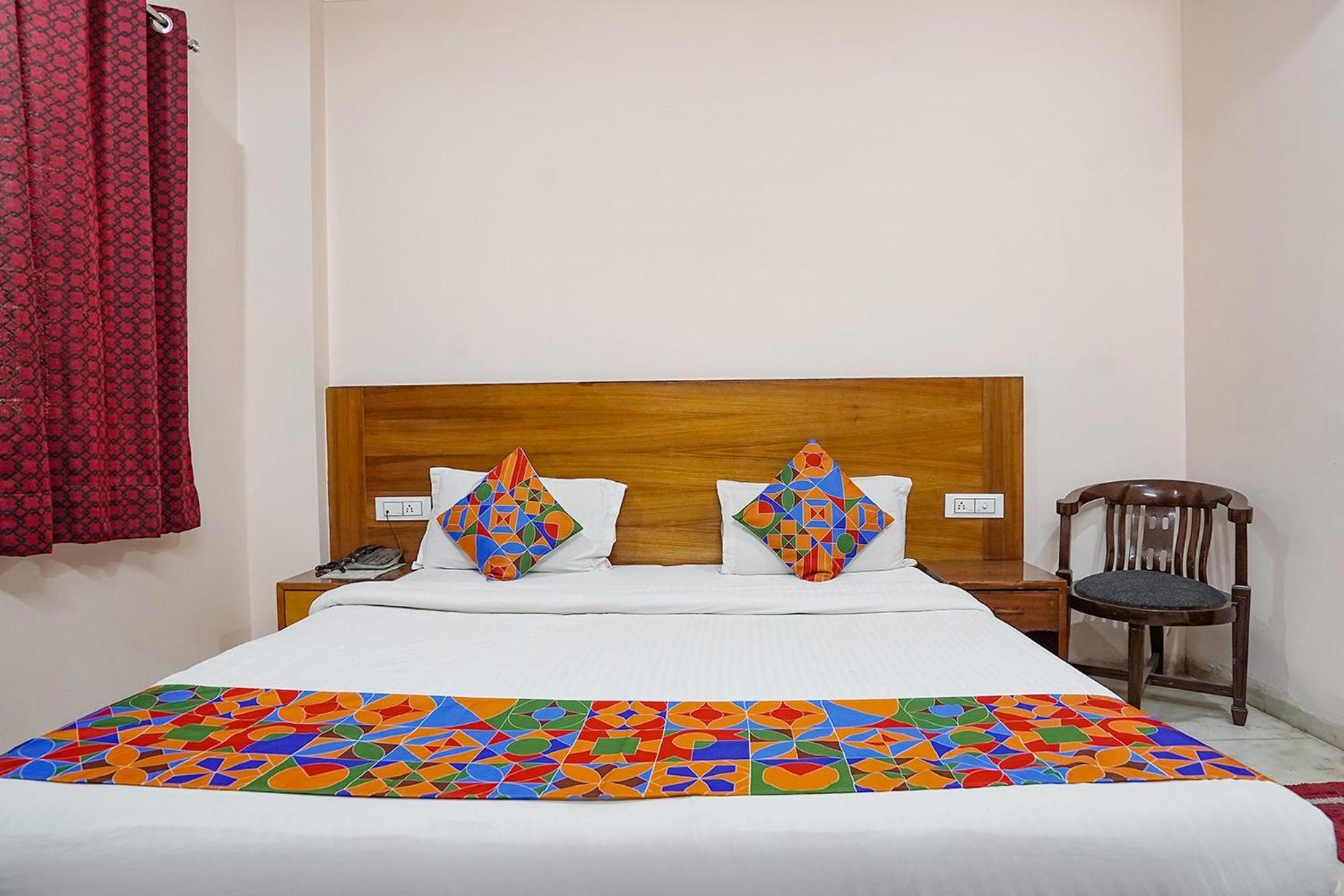 Fabhotel De Gold New Delhi Ngoại thất bức ảnh