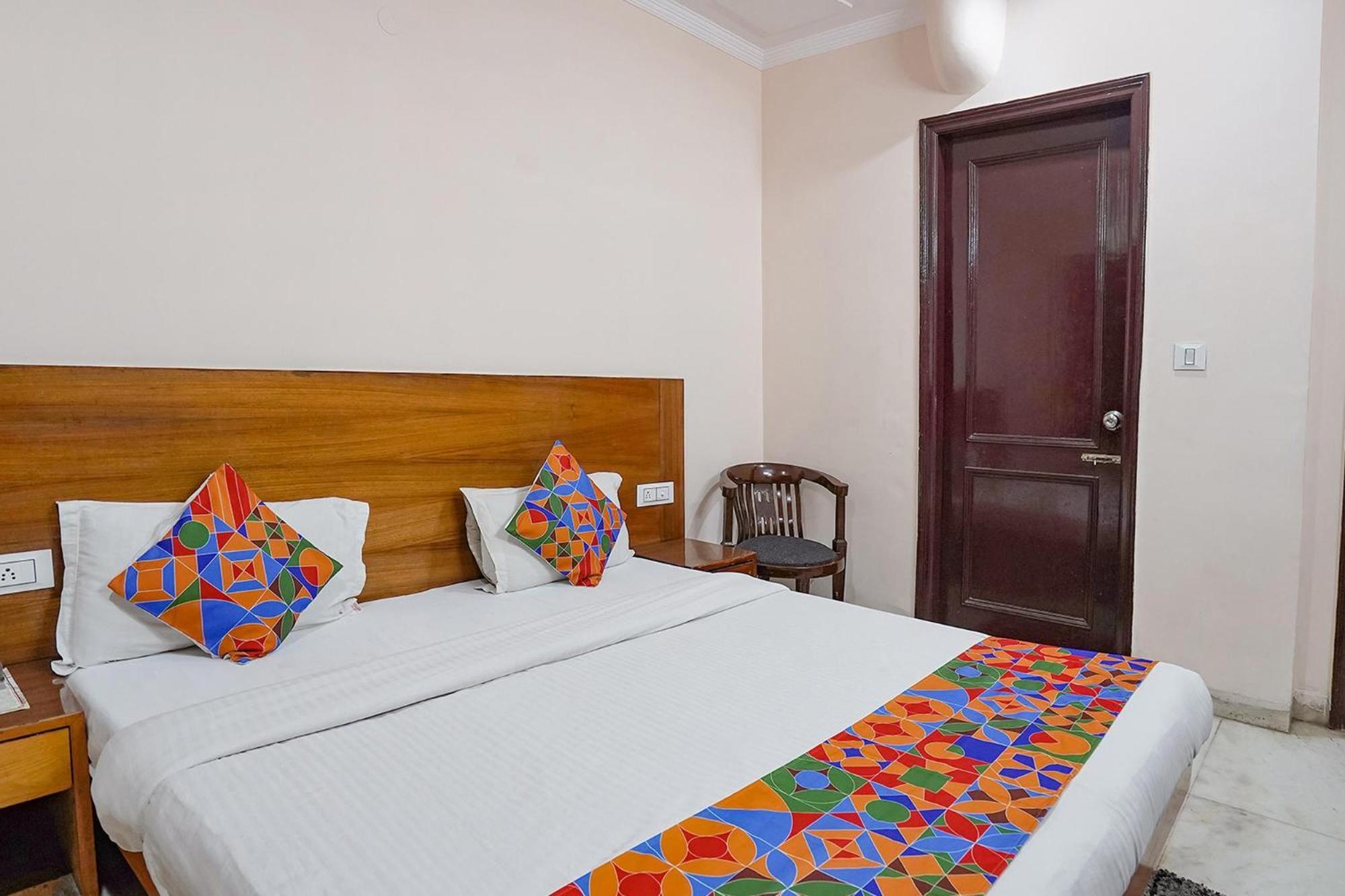 Fabhotel De Gold New Delhi Ngoại thất bức ảnh