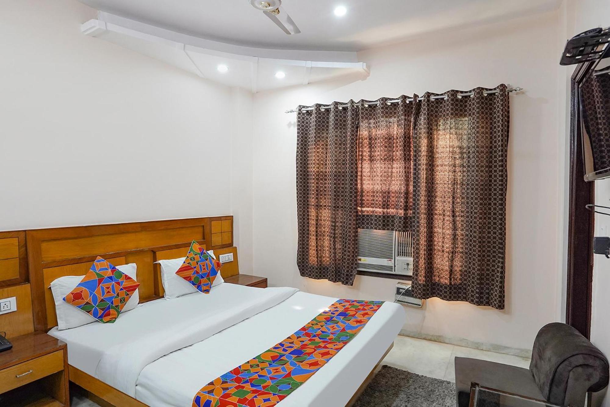 Fabhotel De Gold New Delhi Ngoại thất bức ảnh