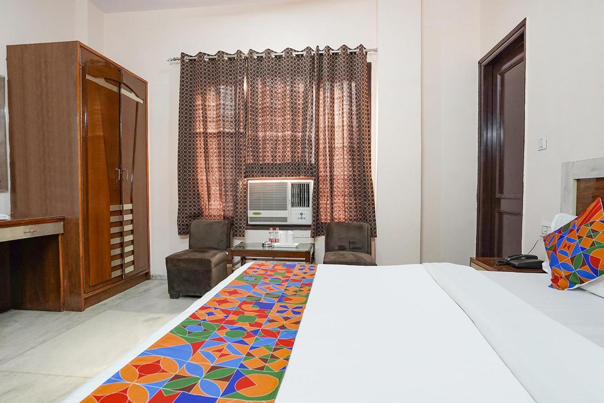Fabhotel De Gold New Delhi Ngoại thất bức ảnh