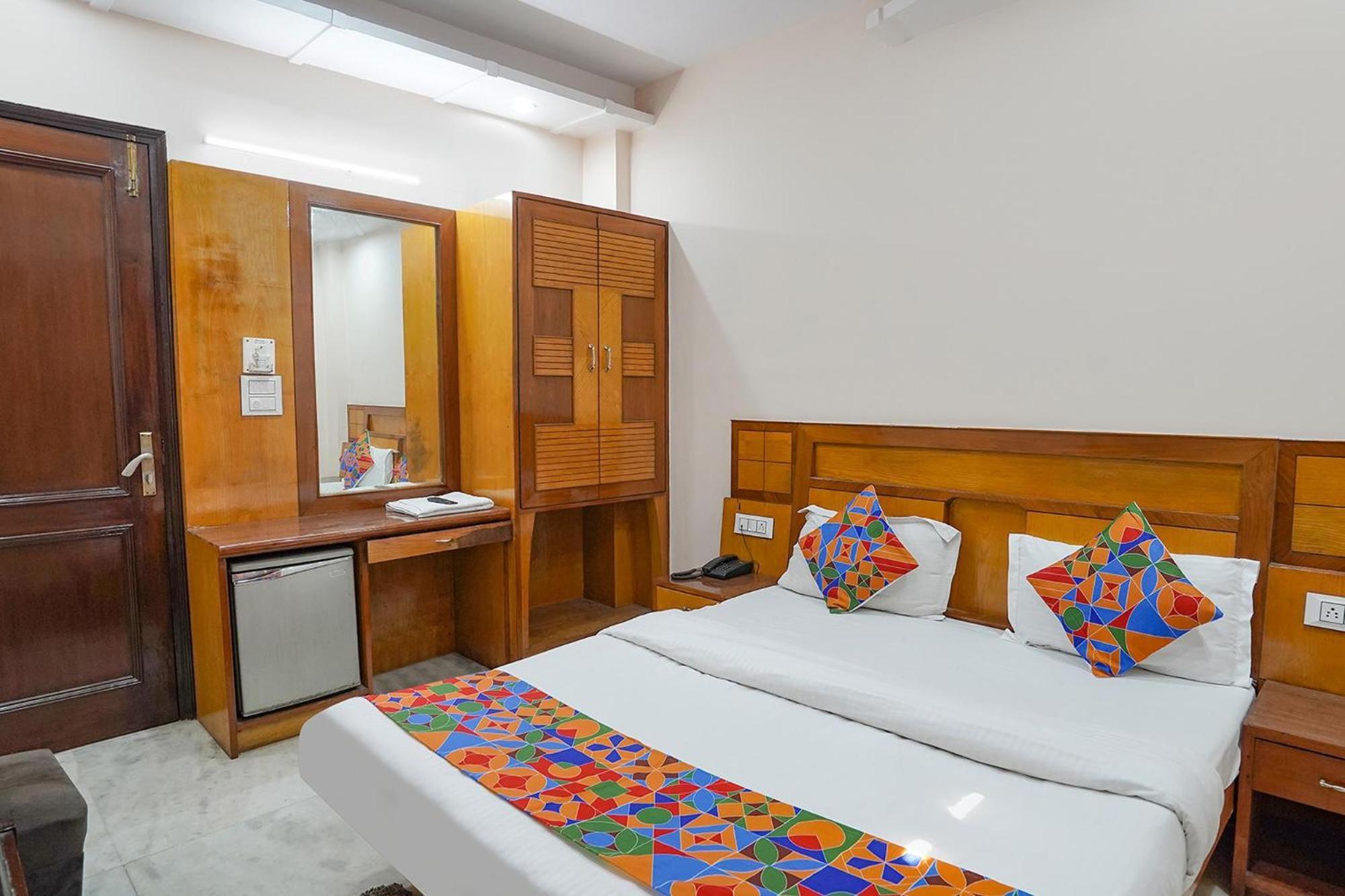 Fabhotel De Gold New Delhi Ngoại thất bức ảnh